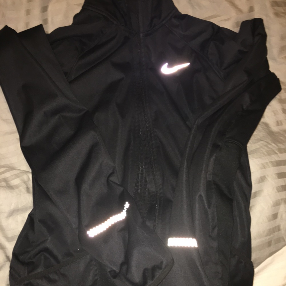NIKE dryfit jacket